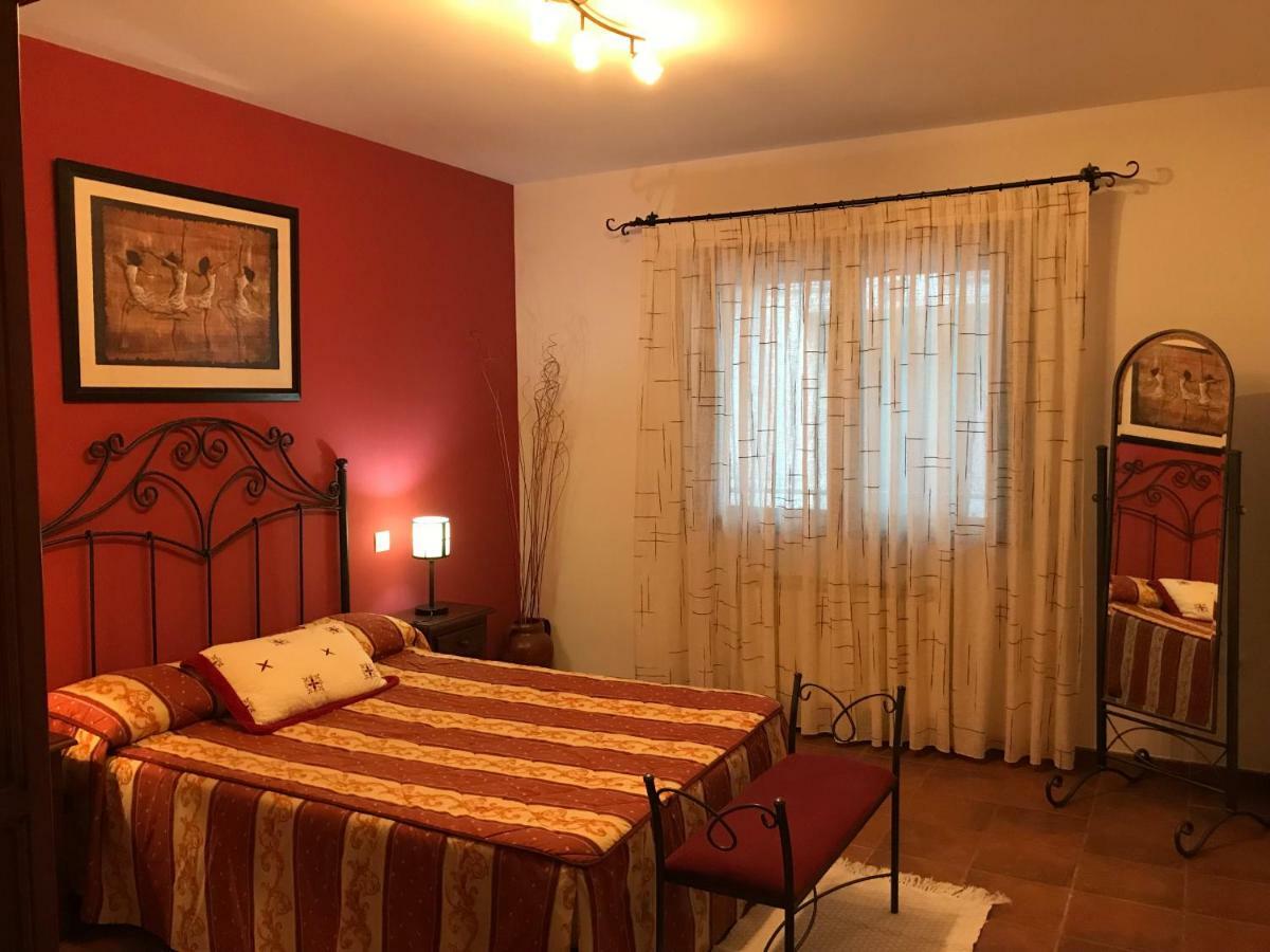 Casa Rural La Ibienza Zarzuela del Pinar Kültér fotó
